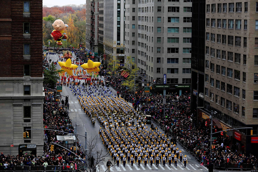 Thanksgiving in New York, Parade und Black Friday