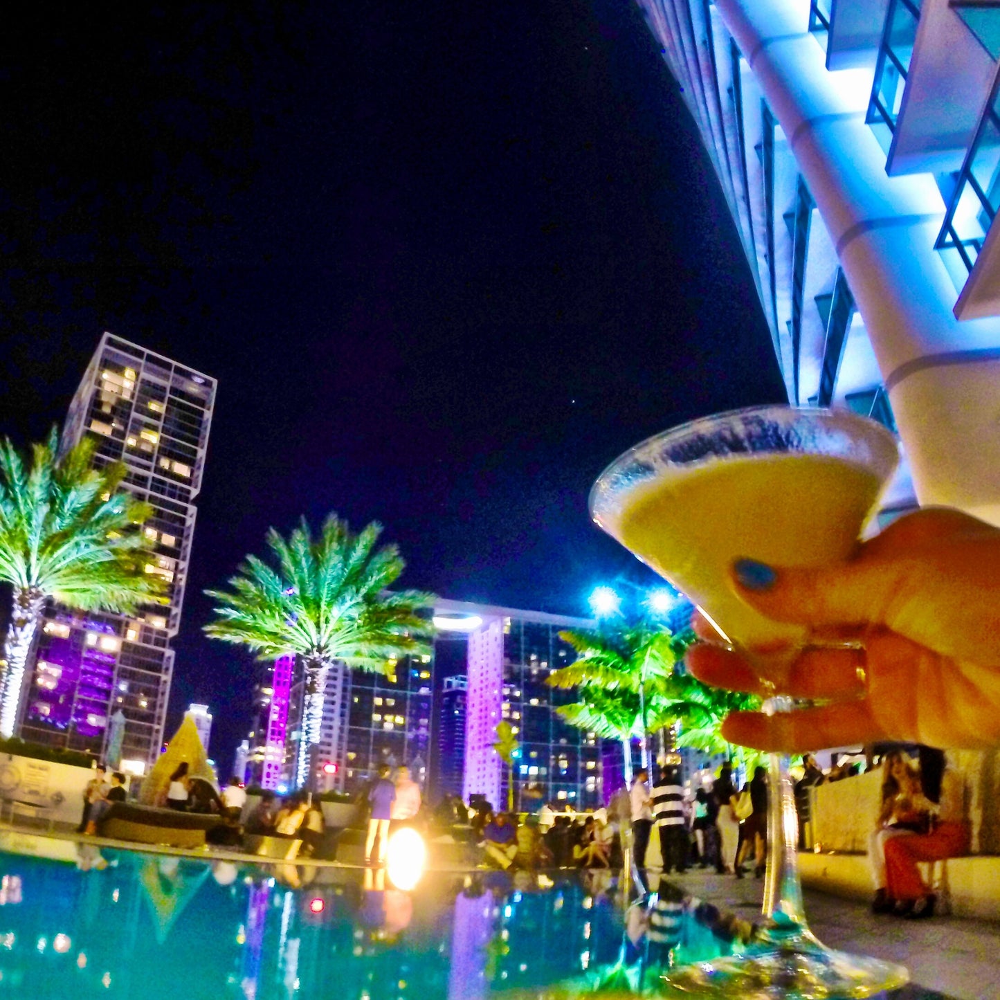 Night out in Miami - Rooftops, Pools und Bars von Magic City