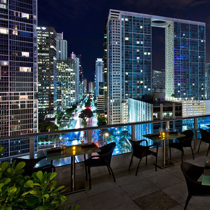 Night out in Miami - Rooftops, Pools und Bars von Magic City