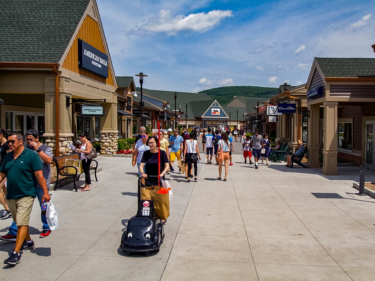 Common Premium Outlets Tory Burch In Woodbury Commons NYC